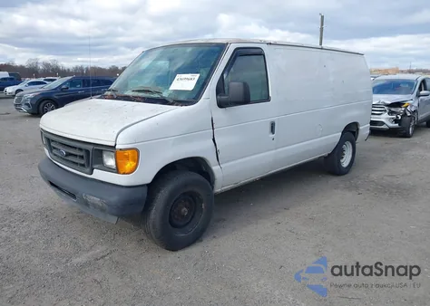 2003 Ford E-250 Commercial z USA, uszkodzony, nr VIN 1FTNE24283HB69400